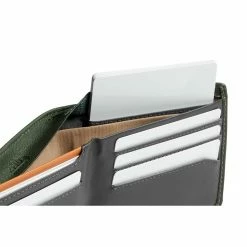Bellroy Hide & Seek Wallet - RFID Bags & EDC 17 Bellroy Hide & Seek Wallet - RFID Bags & EDC
