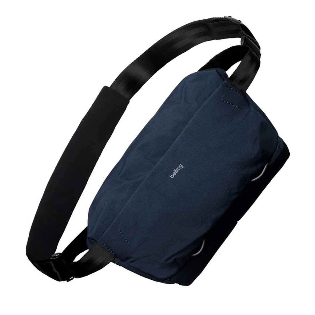 Bellroy New Venture Camera Sling 10L 3 Bellroy New Venture Camera Sling 10L