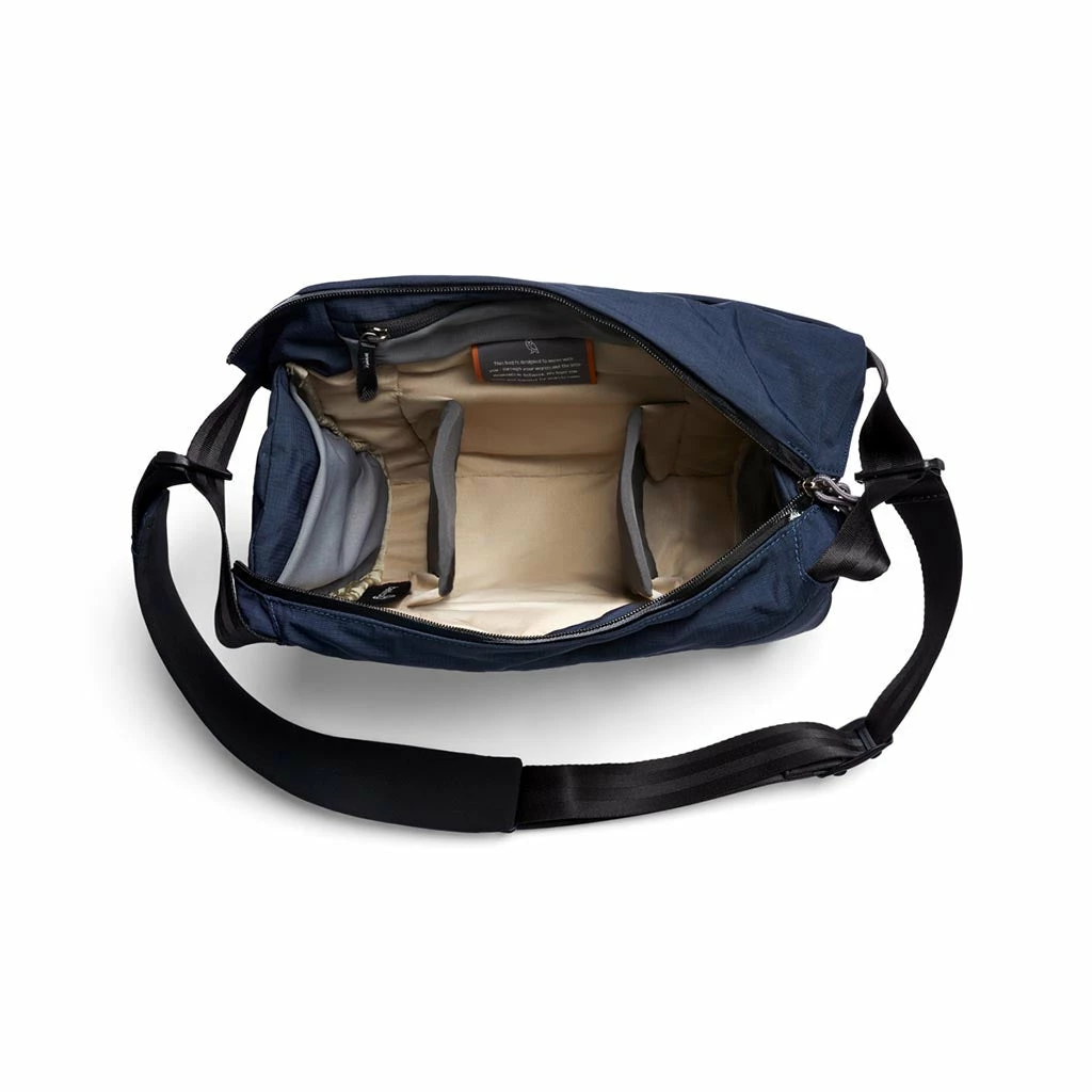 Bellroy New Venture Camera Sling 10L 11 Bellroy New Venture Camera Sling 10L