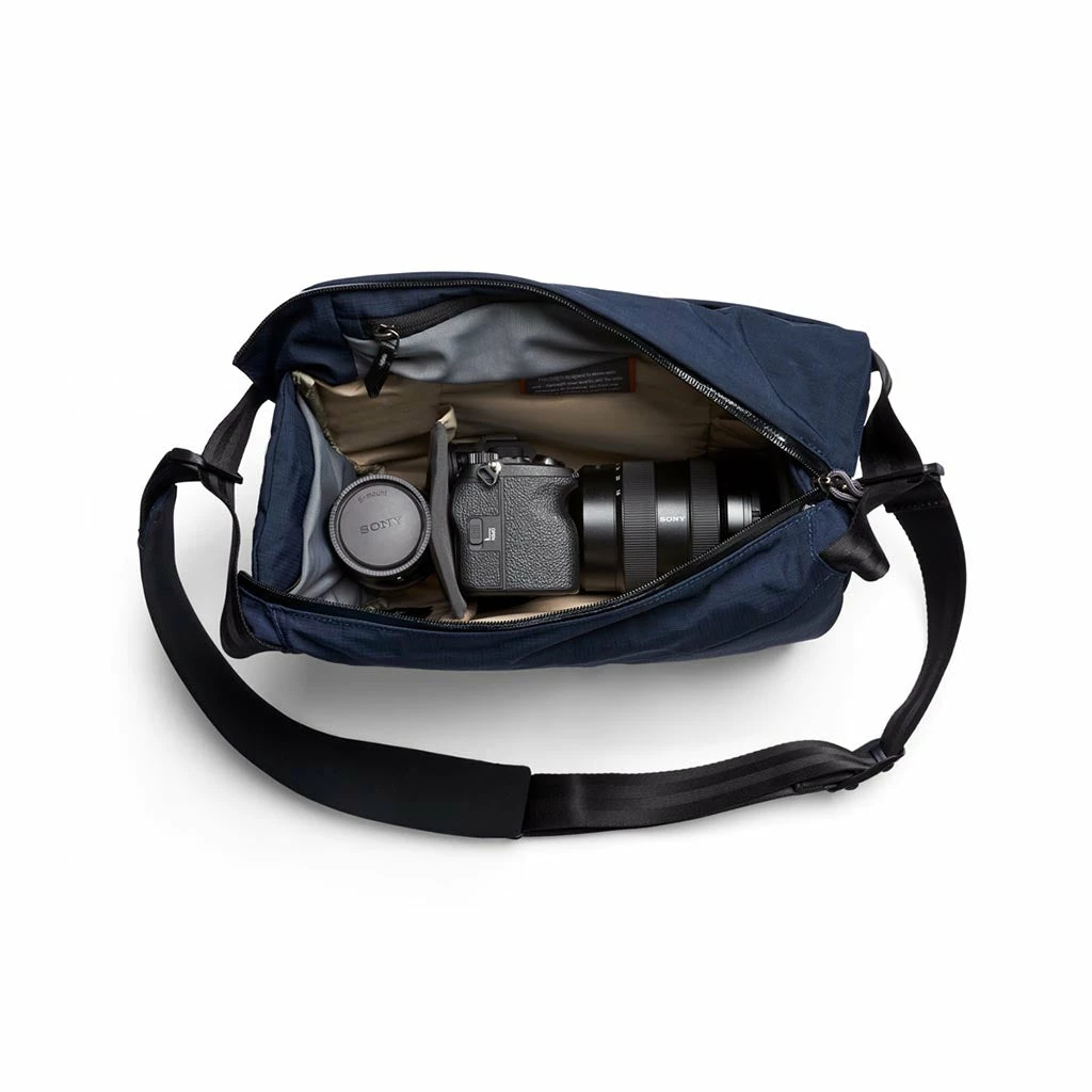 Bellroy New Venture Camera Sling 10L 12 Bellroy New Venture Camera Sling 10L