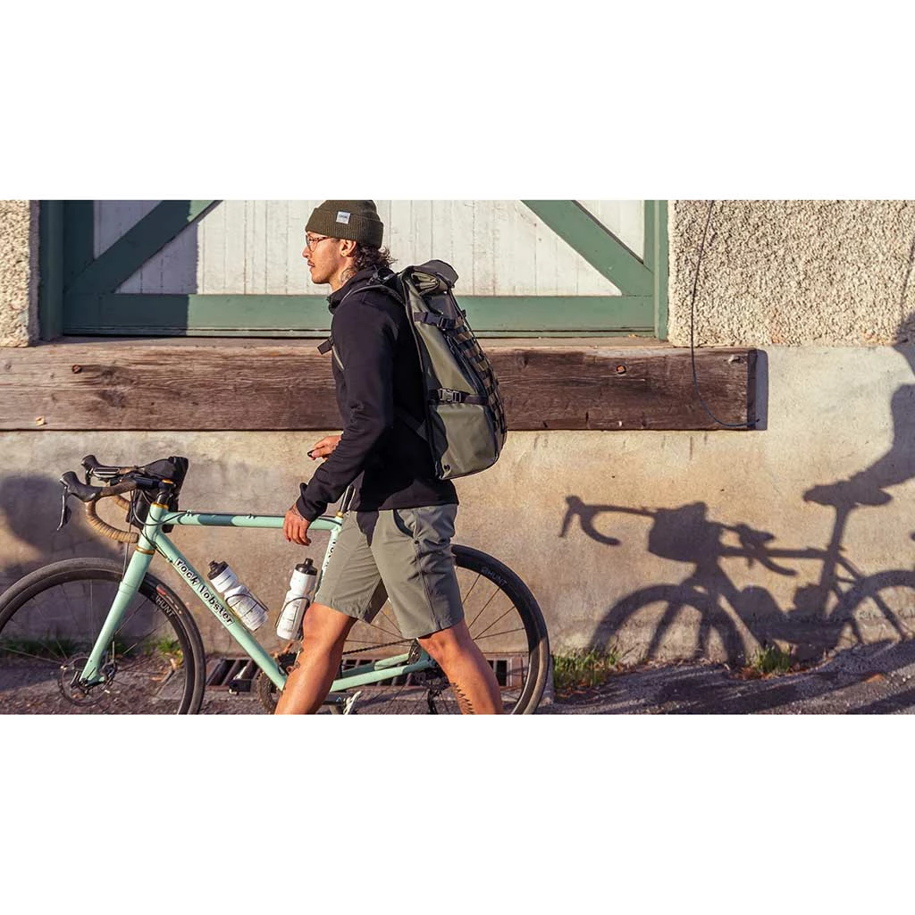 Chrome Industries Bags & EDC Barrage Freight 11 Chrome Industries Bags & EDC Barrage Freight