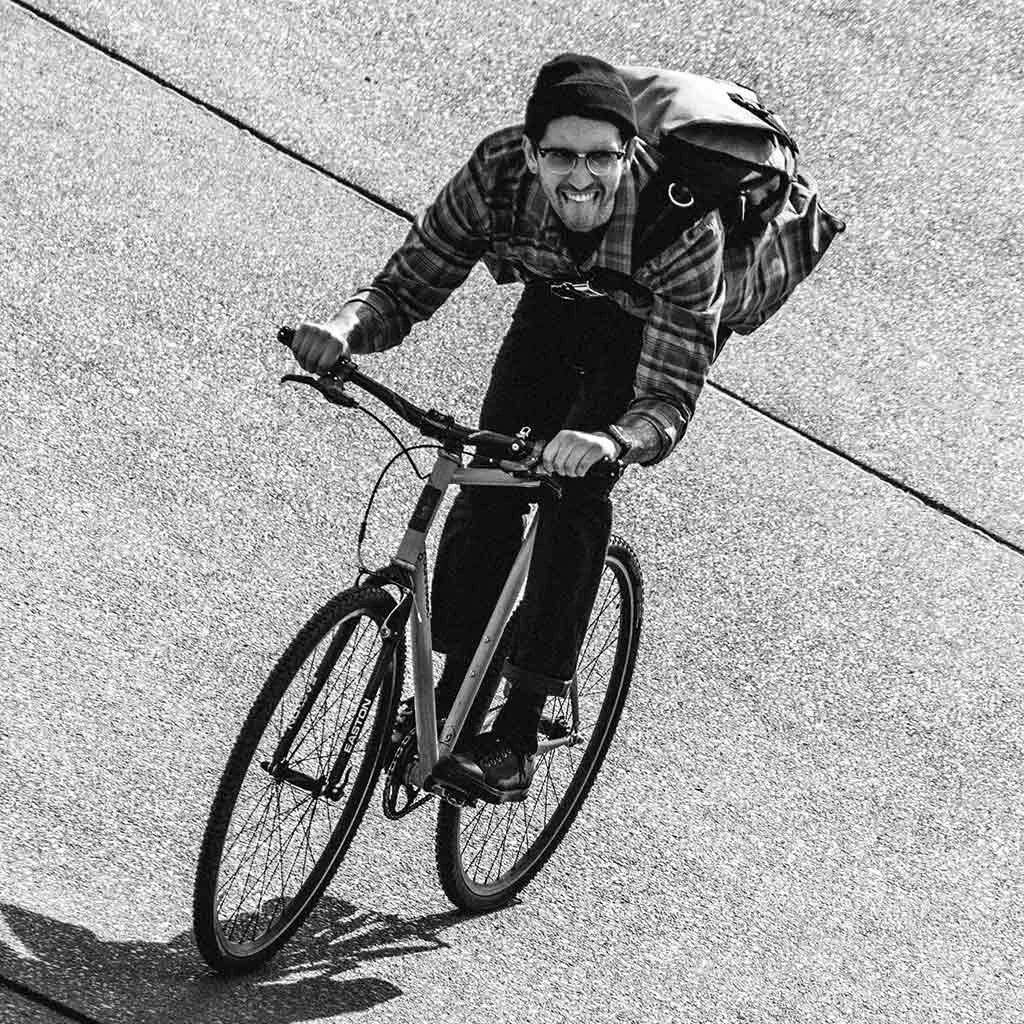 Chrome Industries Citizen Messenger Bag 14 Chrome Industries Citizen Messenger Bag