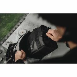 Chrome Industries Bags & EDC Niko Hold Sling 15 Chrome Industries Bags & EDC Niko Hold Sling