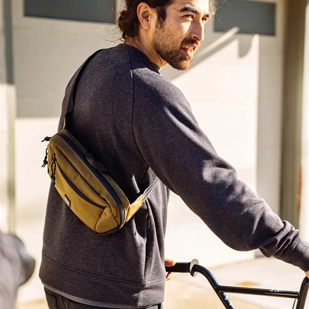 Chrome Industries Bags & EDC Ziptop Waistpack 7 Chrome Industries Bags & EDC Ziptop Waistpack