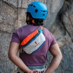 Cotopaxi Bags & EDC Bataan 3L Hip Pack | Del Día