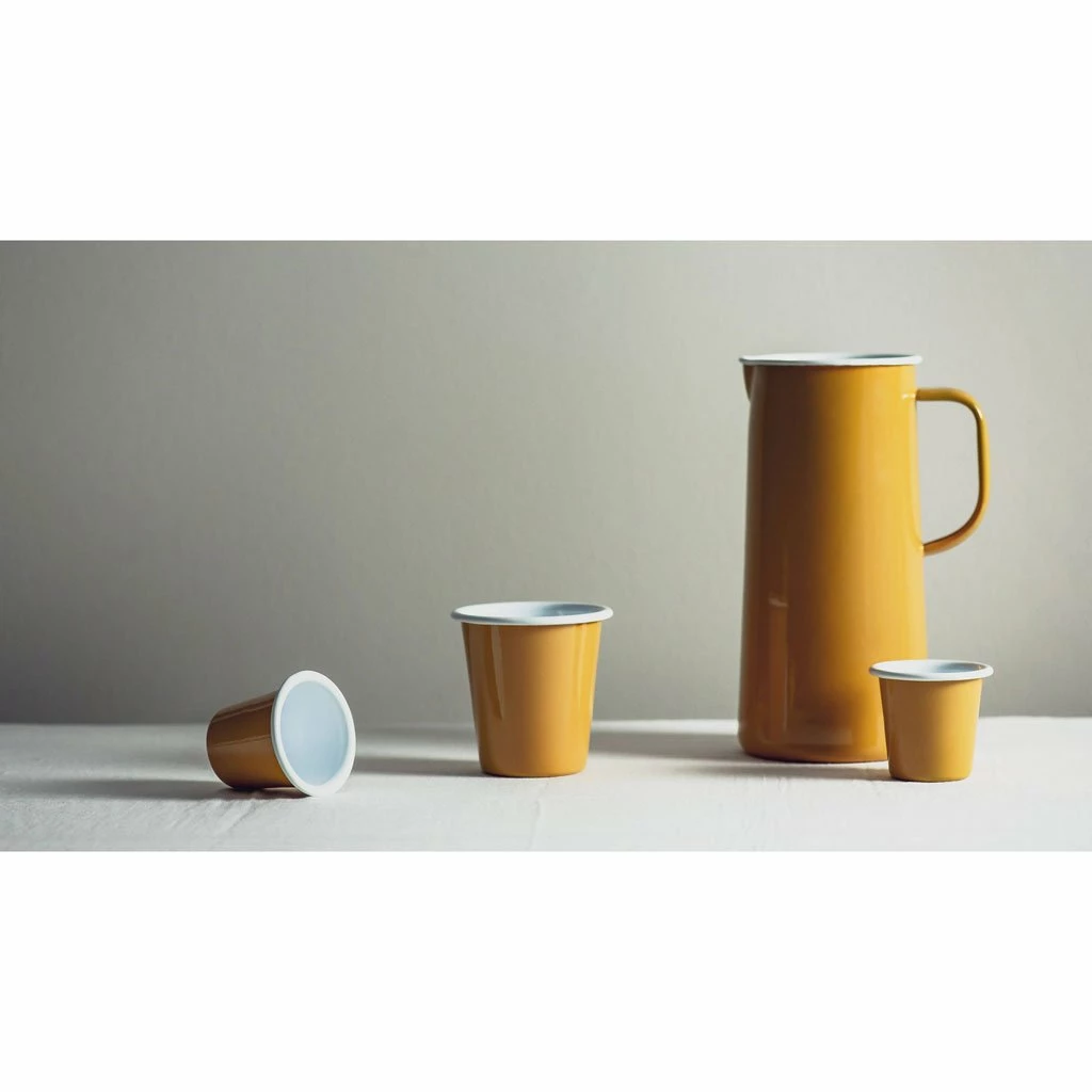 Falcon Enamelware Home, Garden & Cooking 3 Pint Jug 4 Falcon Enamelware Home, Garden & Cooking 3 Pint Jug