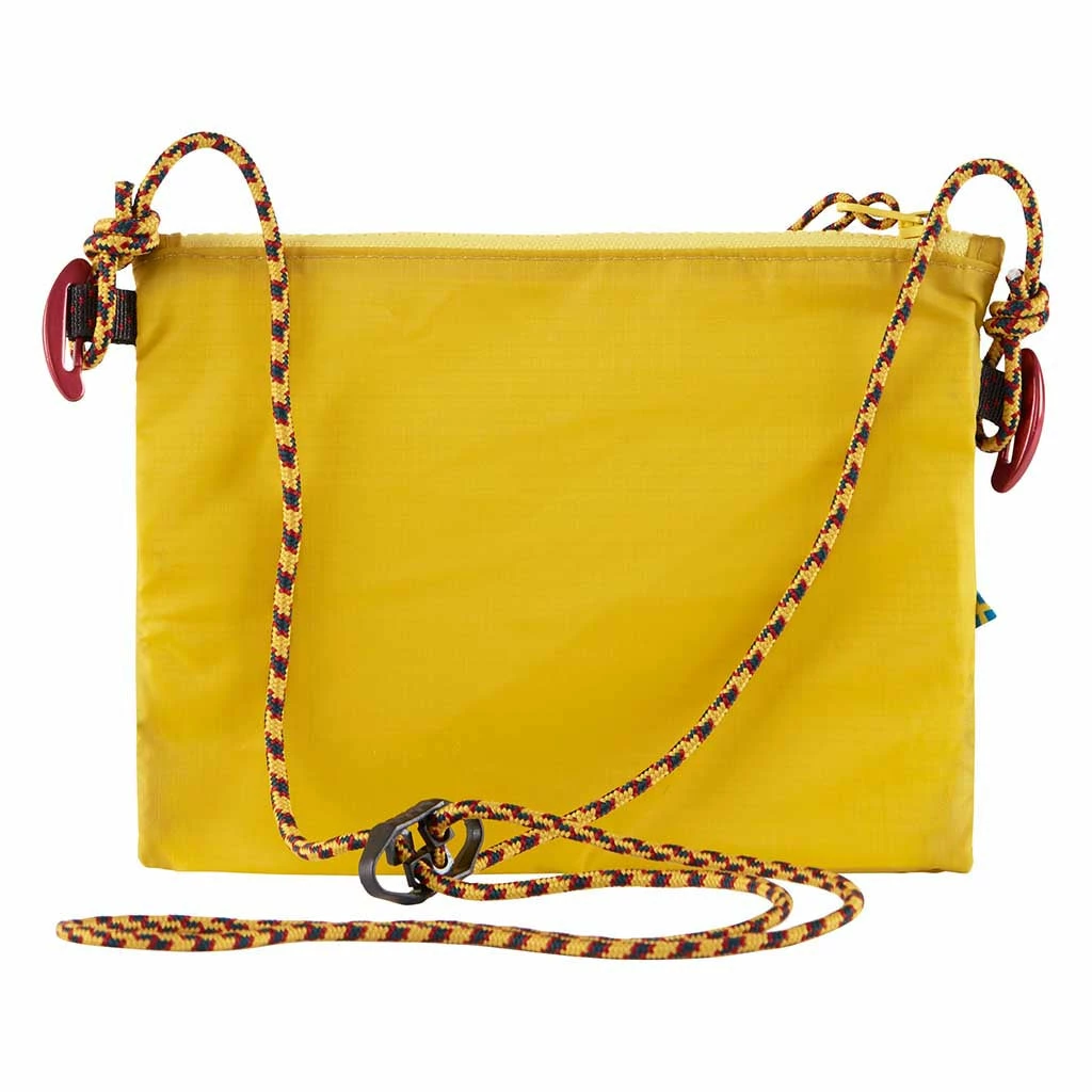 Klättermusen Algir Accessory Bag 9 Klättermusen Algir Accessory Bag