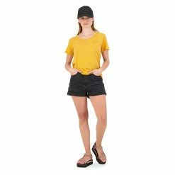 Mons Royale New Zephyr Merino Cool Tee | Women's 9 Mons Royale New Zephyr Merino Cool Tee | Women's
