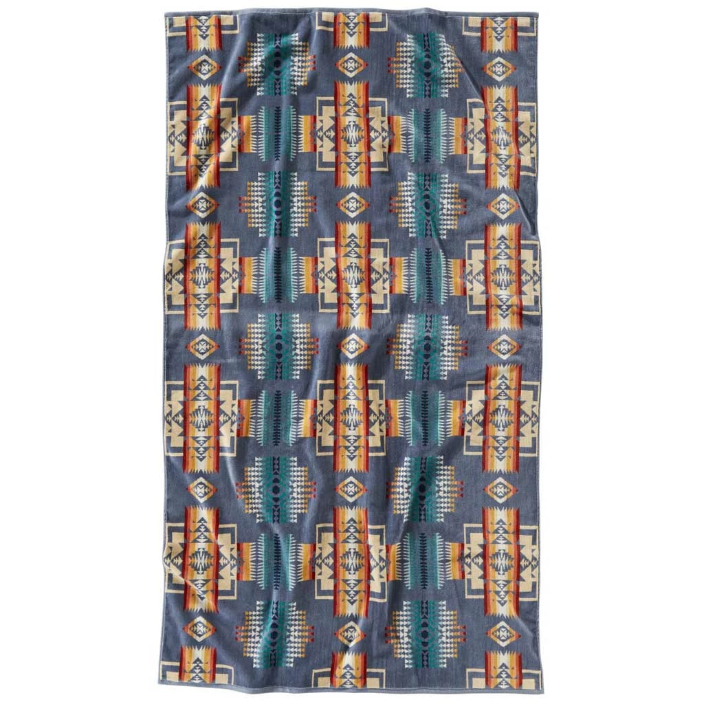 Pendleton Oversized Jacquard Spa Towel | Slate 3 Pendleton Oversized Jacquard Spa Towel | Slate