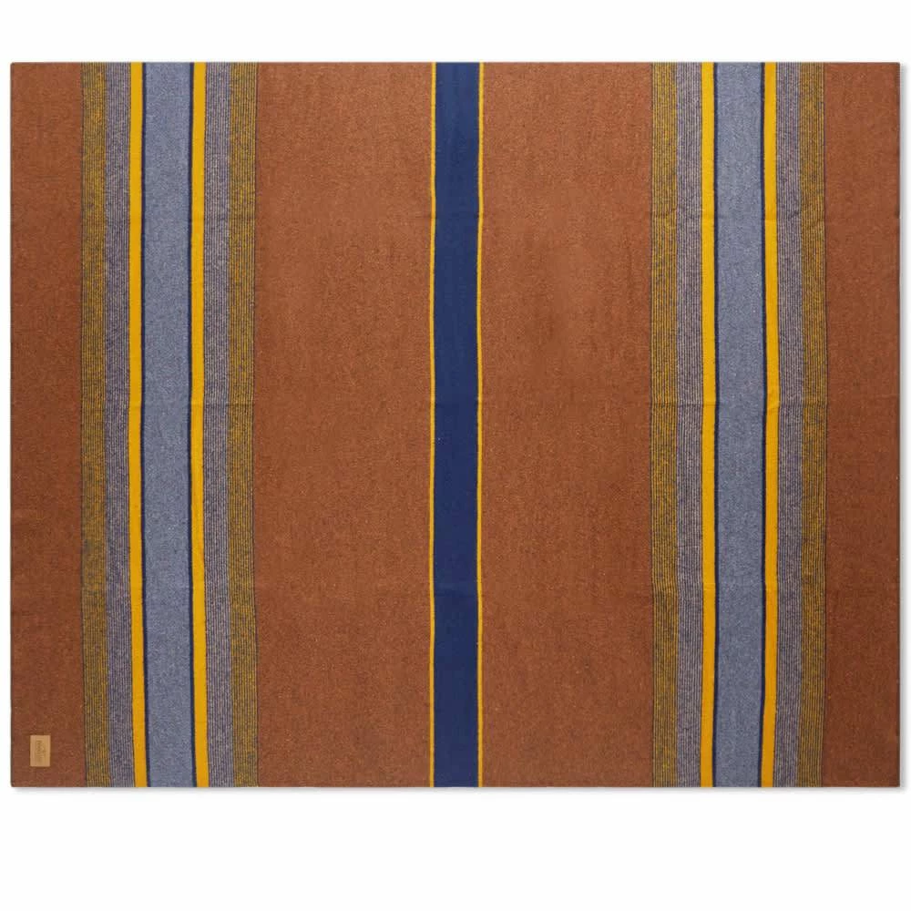 Pendleton Home, Garden & Cooking Yakima Camp Blanket W/ Carrier 4 Pendleton Home, Garden & Cooking Yakima Camp Blanket W/ Carrier