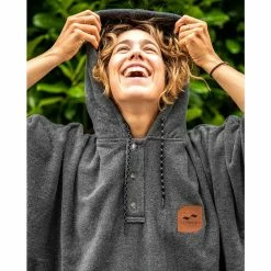 Slowtide The Digs Changing Poncho