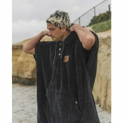 Slowtide Clothing The Digs Changing Poncho 19 Slowtide Clothing The Digs Changing Poncho