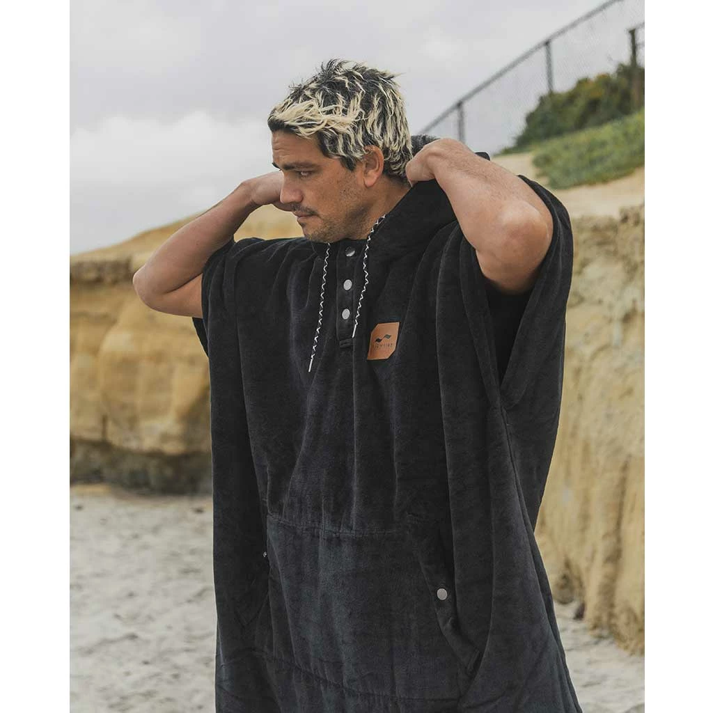 Slowtide Clothing The Digs Changing Poncho 6 Slowtide Clothing The Digs Changing Poncho