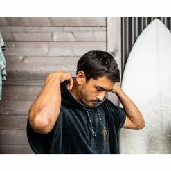 Slowtide Clothing The Digs Changing Poncho 27 Slowtide Clothing The Digs Changing Poncho