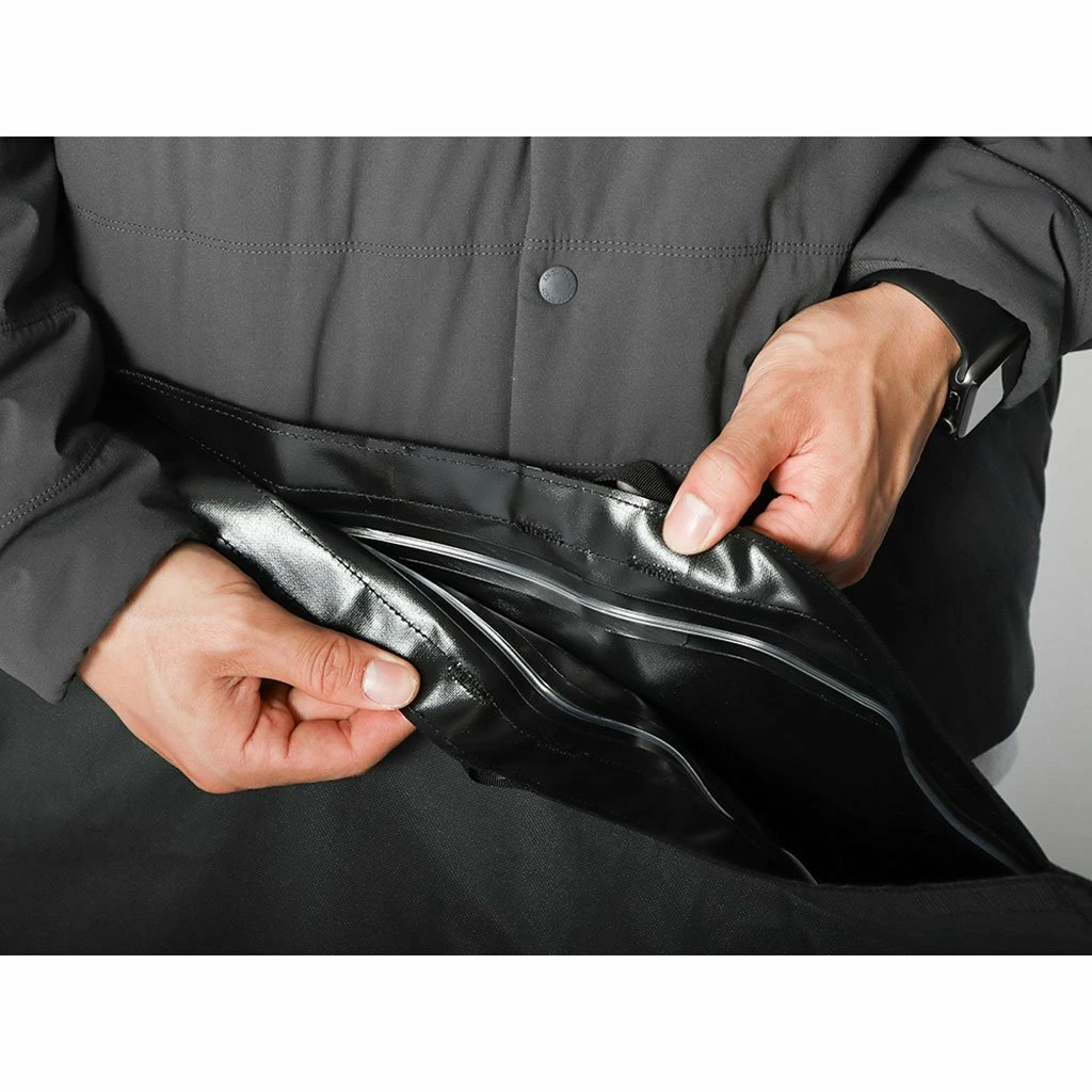 Snow Peak 4Way Dry Bag M Camping Kit 8 Snow Peak 4Way Dry Bag M Camping Kit