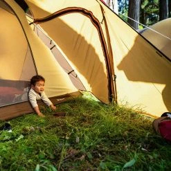 Snow Peak Camping Kit Amenity Dome Tent 4P