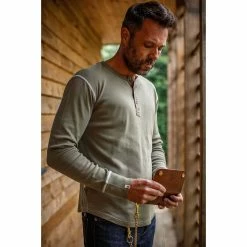 &SONS New Elder Henley Shirt Clothing
