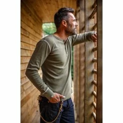 &SONS New Elder Henley Shirt Clothing