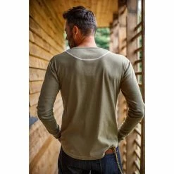 &SONS New Elder Henley Shirt Clothing