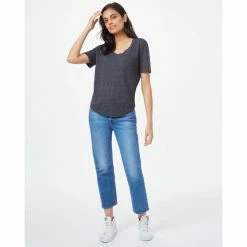 Tentree Clothing Hemp V-Neck T-Shirt | Women's