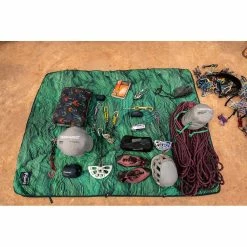 Therm-a-Rest Camping Kit Compressible Pillow Cinch 8 Therm-a-Rest Camping Kit Compressible Pillow Cinch