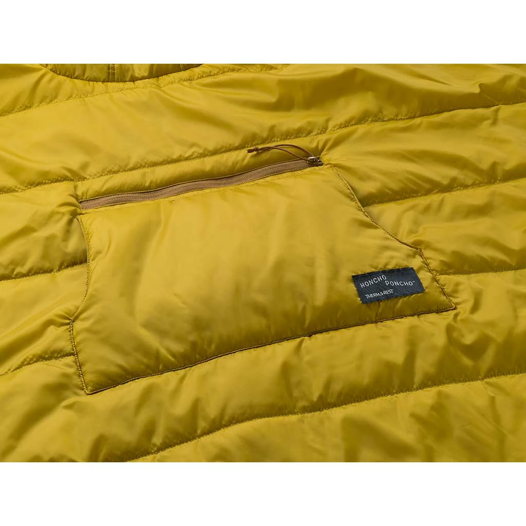 Therm-a-Rest Camping Kit Honcho Poncho 7 Therm-a-Rest Camping Kit Honcho Poncho