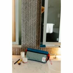 Topo Designs Dopp Kit Sustainable 13 Topo Designs Dopp Kit Sustainable